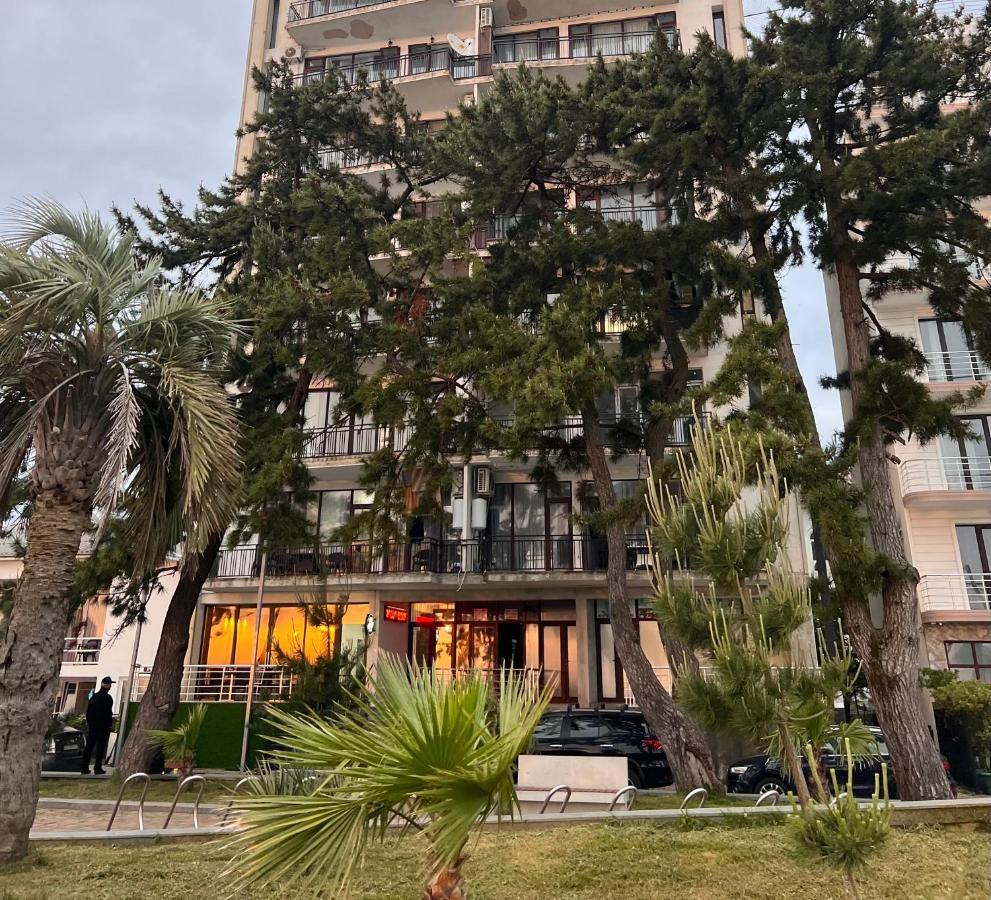 Апартамент От Ольги Kobuleti Esterno foto