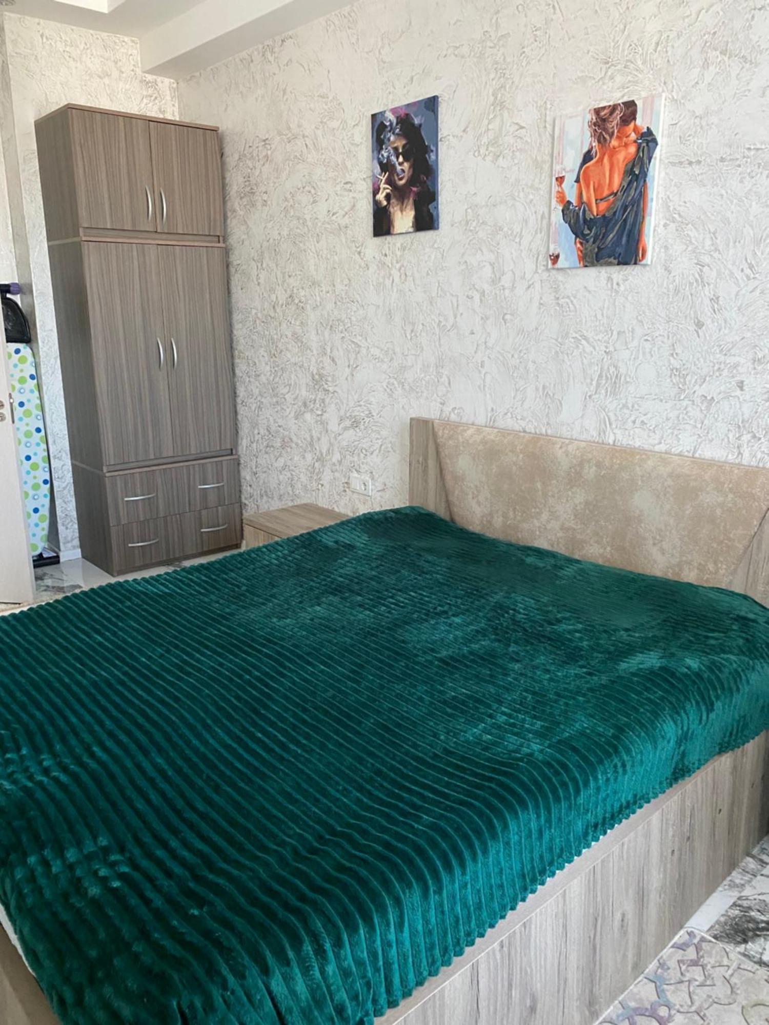 Апартамент От Ольги Kobuleti Esterno foto